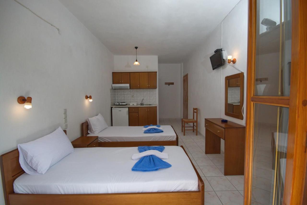 Nikis Rooms Kalamakia 外观 照片